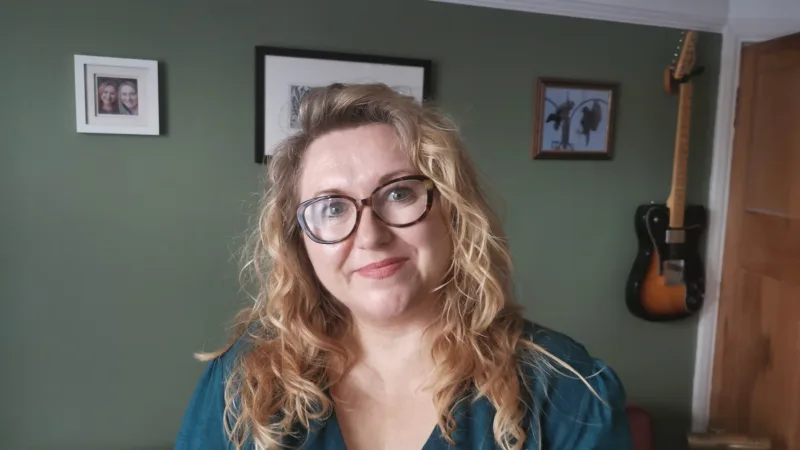 Headshot of author Jenny Bayliss