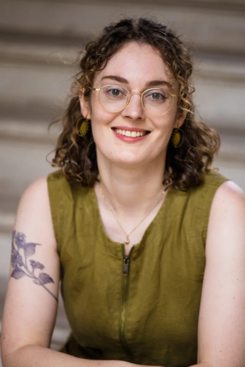 Headshot of author Eleanor Vendrell