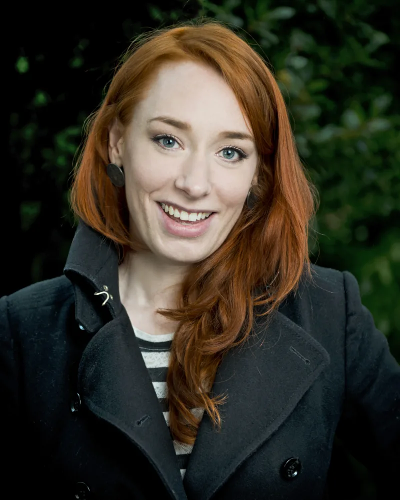 Headshot of author Dr Hannah Fry