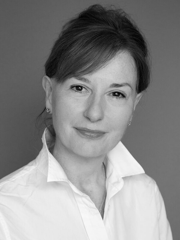 Headshot of author Cecilia Heyes